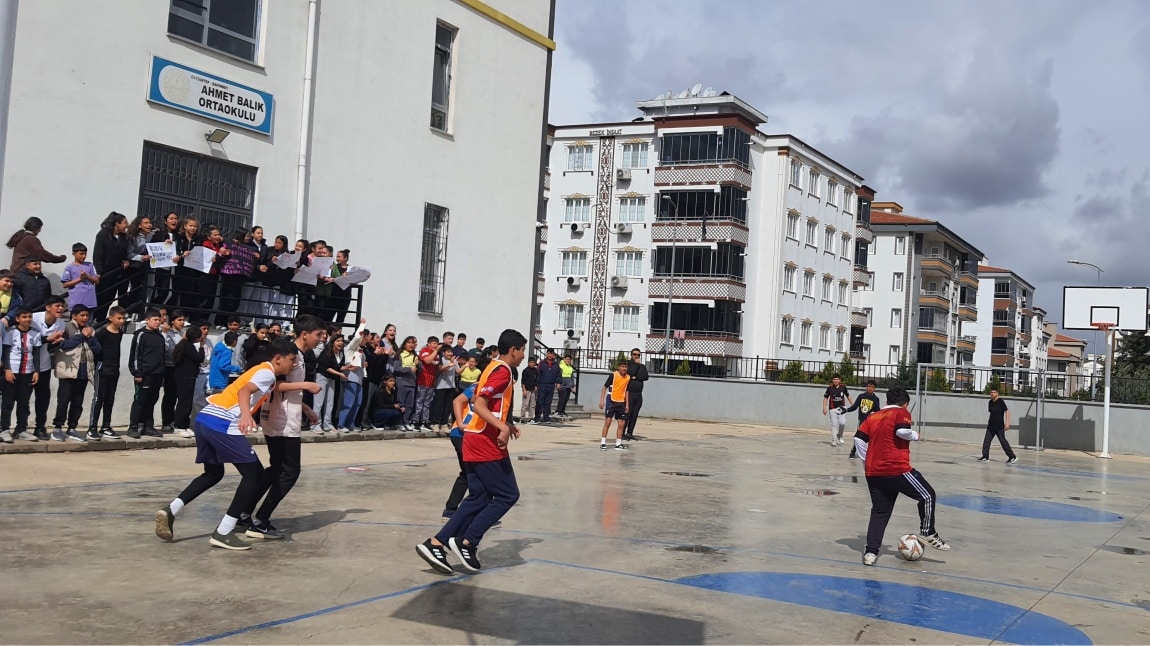 SINIFLAR ARASI FUTBOL TURNUVASI HEYECANI